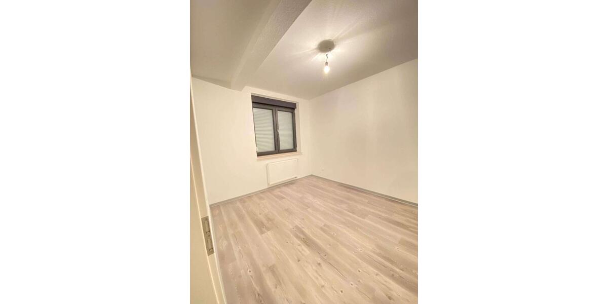Erdgeschoßwohnung Frankfurt am Main Unterliederbach - 2 Zimmer, 73 m&sup2;, 853&euro; | Angebot:25279625
