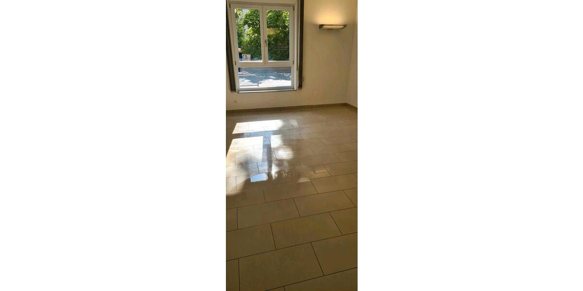 Erdgeschoßwohnung Frankfurt am Main Unterliederbach - 3 Zimmer, 83 m&sup2;, 350.000&euro; | Angebot:26182962