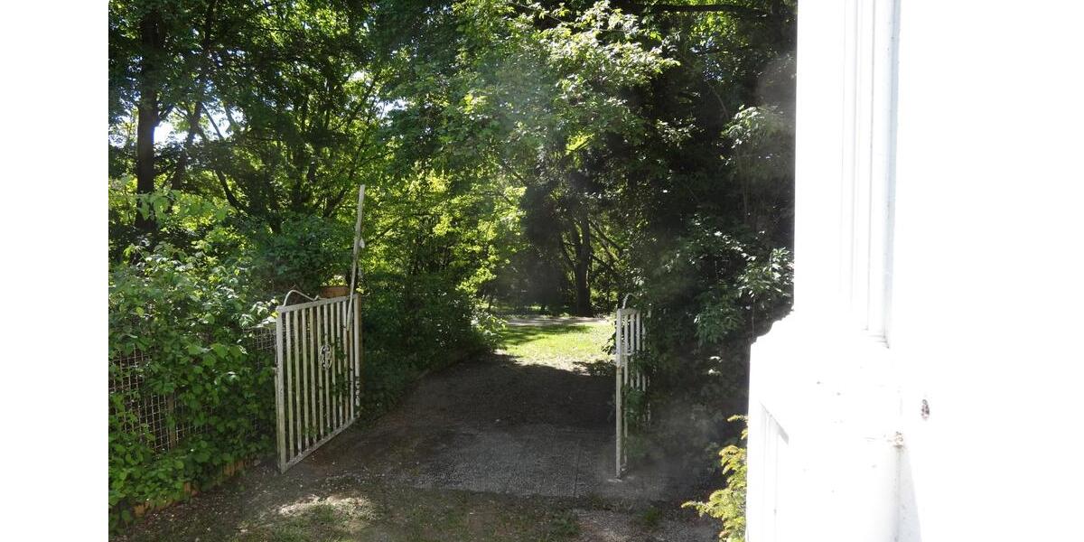Einfamilienhaus Frankfurt am Main - 14 Zimmer, 320 m&sup2;, 1.850.000&euro; | Angebot:26448554