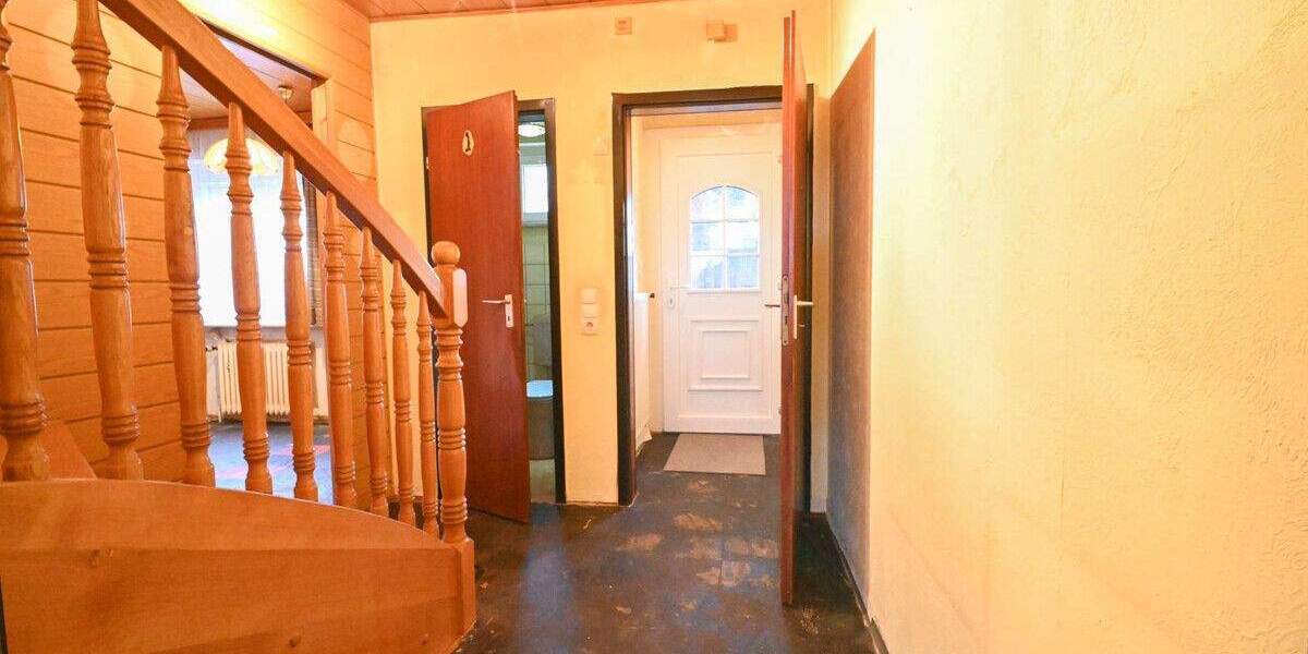 Einfamilienhaus Dieburg - 7 Zimmer, 105 m&sup2;, 379.000&euro; | Angebot:25693347