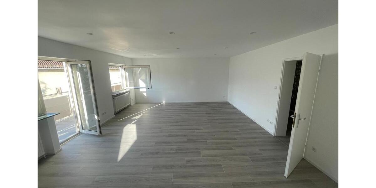 Etagenwohnung Frankfurt am Main West - 4 Zimmer, 114 m&sup2;, 1.800&euro; | Angebot:25431416