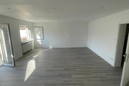 Wohnung Frankfurt am Main West - 4 Zimmer, 114 m&sup2;, 1.800&euro; | Angebot:25431416