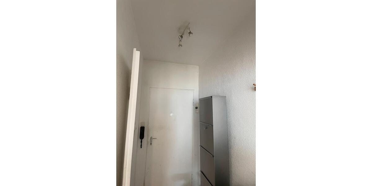 Etagenwohnung Frankfurt am Main Sachsenhausen - 1 Zimmer, 30 m&sup2;, 680&euro; | Angebot:25382286