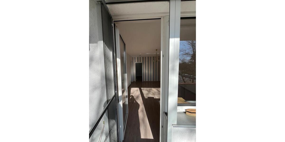Etagenwohnung Bad Homburg vor der Höhe Gonzenheim - 3 Zimmer, 69 m&sup2;, 335.000&euro; | Angebot:26182960