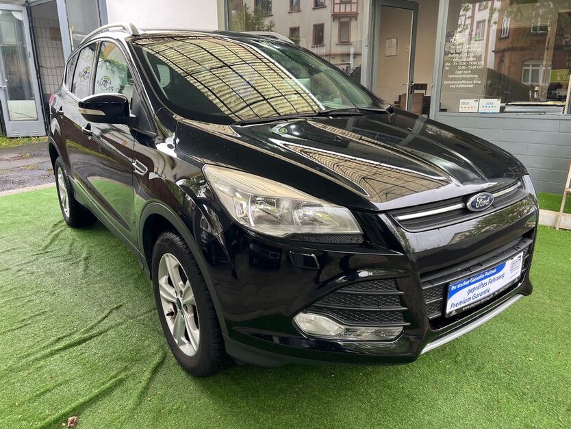 Ford Kuga 149.951 km 8.999 € Frankfurt am Main 60386