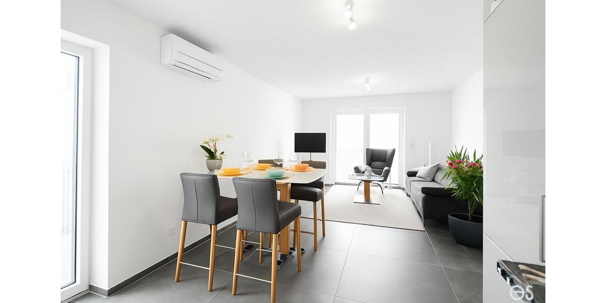 Voll möblierte 2-Zimmer-Luxuswohnung mit Garten & Außenstellplatz in Frankfurt-Preungesheim 2 zimmer