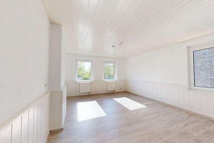 Haus Frankfurt am Main Unterliederbach - 2 Zimmer, 65 m&sup2;, 1.200&euro; | Angebot:26972958