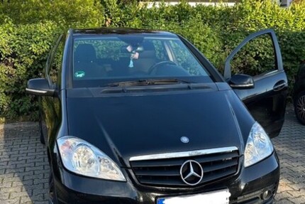 Mercedes-Benz A 180 197.262 km 3.700 € Dietzenbach 63128