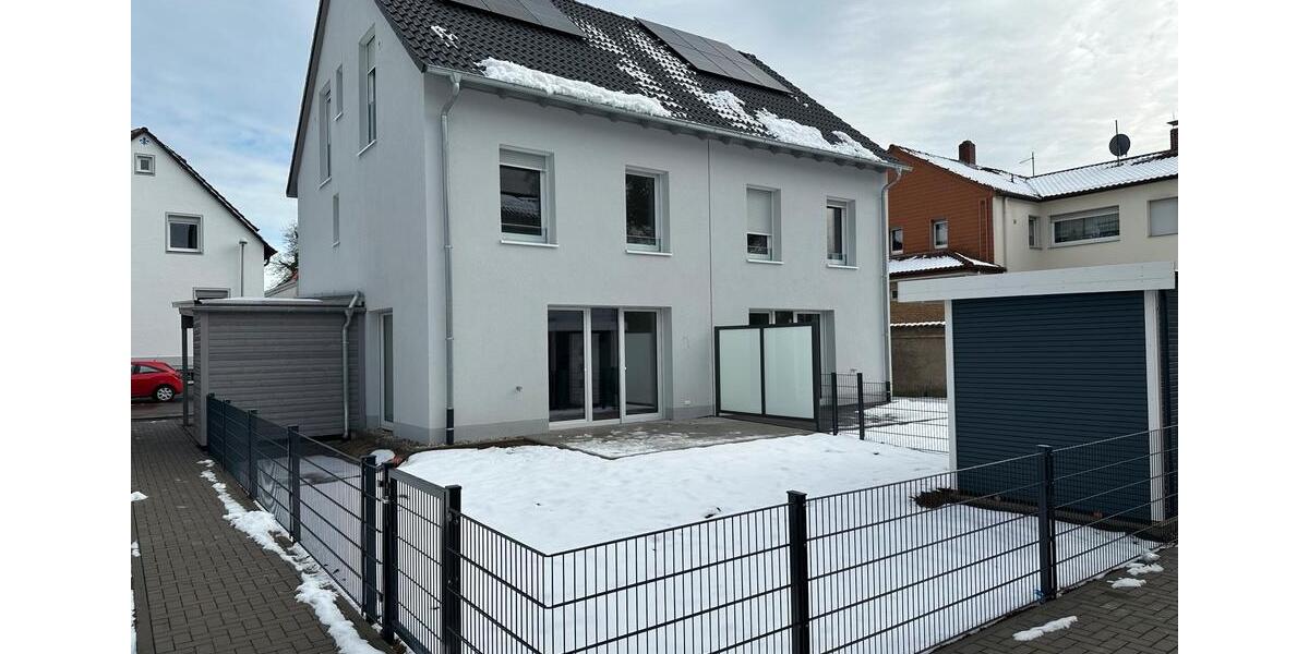 Doppelhaushälfte Darmstadt Arheilgen - 6 Zimmer, 136 m&sup2;, 2.100&euro; | Angebot:24897348