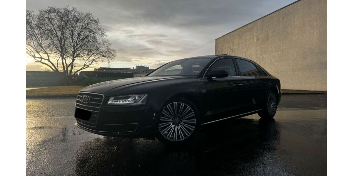 Audi A8 200.150 km 26.300 &euro; Frankfurt am Main 60486
