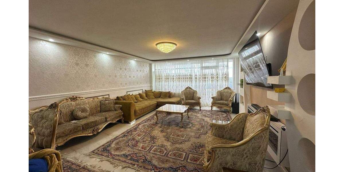 Provisionsfrei Moderne, kernsanierte 3-Zimmer Wohnung *Tiefgarage* Balkon 3 zimmer