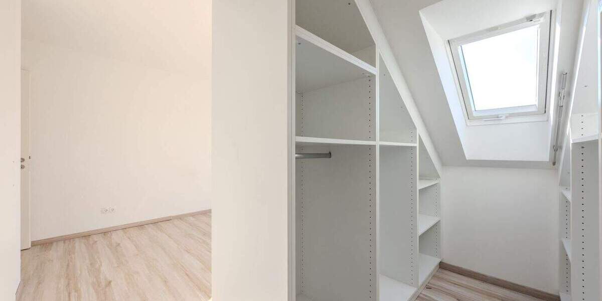 Etagenwohnung Frankfurt am Main Niederrad - 4 Zimmer, 133 m&sup2;, 599.500&euro; | Angebot:25691024