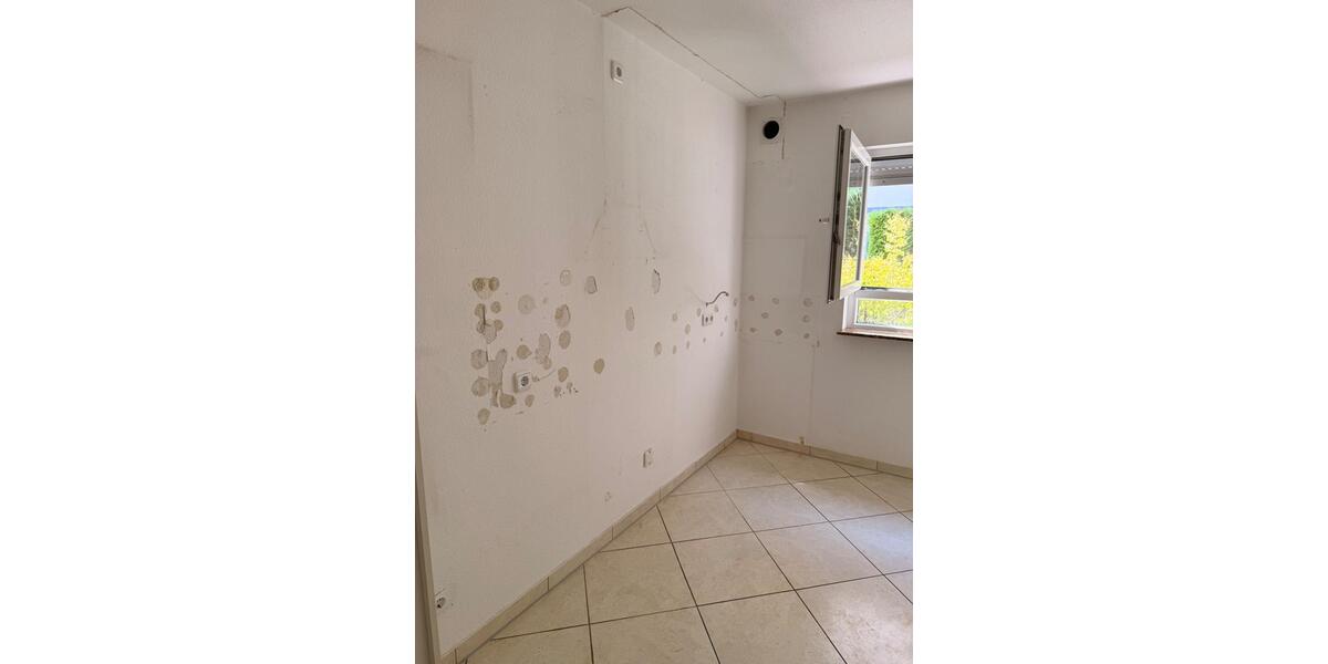 Erdgeschoßwohnung Bad Soden am Taunus - 3.5 Zimmer, 87 m&sup2;, 465.000&euro; | Angebot:27121603