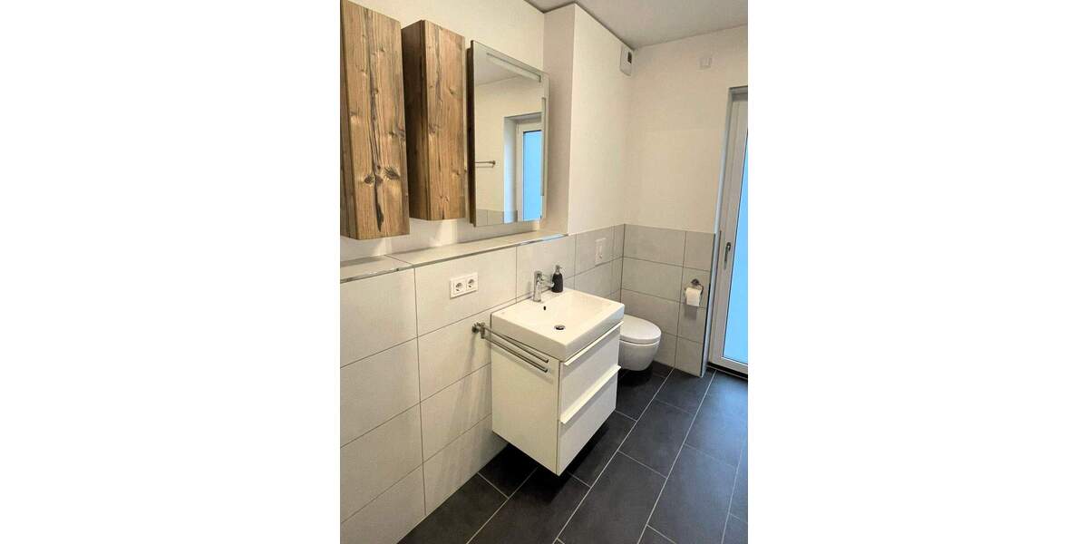 Etagenwohnung Offenbach am Main Hafen - 3 Zimmer, 92 m&sup2;, 549.000&euro; | Angebot:25710428