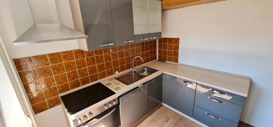 Einfamilienhaus Niedernhausen - 6 Zimmer, 155 m&sup2;, 3.000&euro; | Angebot:24980995