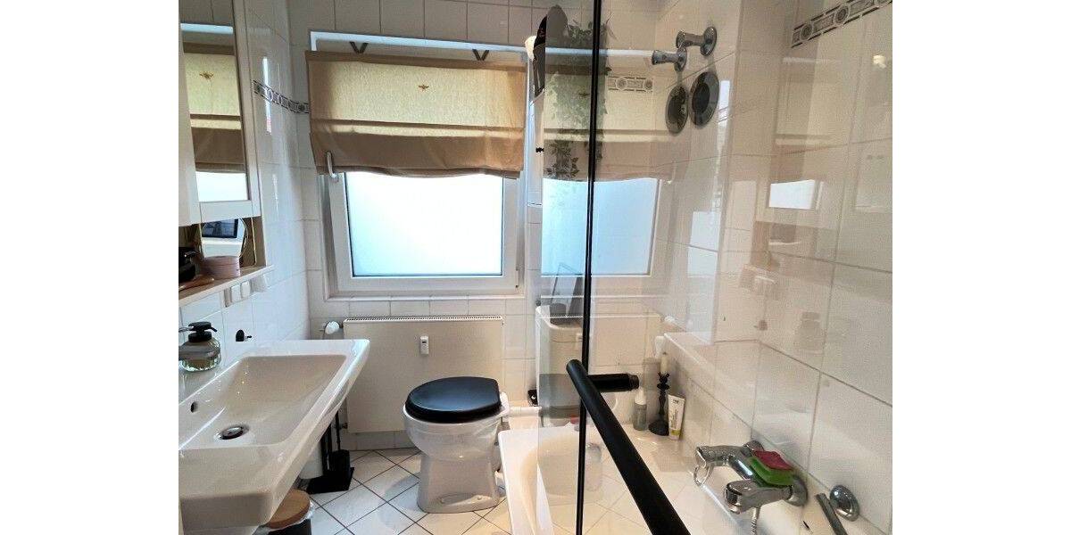Etagenwohnung Frankfurt am Main Ostend - 3 Zimmer, 76 m&sup2;, 1.460&euro; | Angebot:26904105