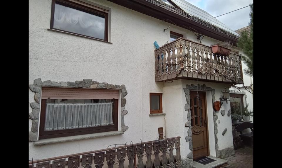 Etagenwohnung Hattersheim am Main - 3.5 Zimmer, 100 m&sup2;, 870&euro; | Angebot:25639141