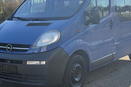 Opel Vivaro 207.000 km 4.880 € Rüsselsheim 65428