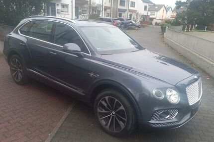 Bentley Bentayga 94.500 km 103.799 &euro; Frankfurt 65933