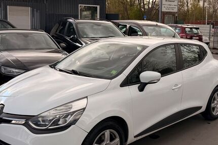 Renault Clio 125.000 km 6.999 &euro; Frankfurt am Main 60486