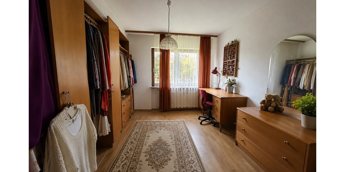 F-Sachsenhausen: Kapitalanlage! Reihenmittelhaus in sehr guter Lage! - Reihenhaus Frankfurt am Main Oberrad | Angebot:26714365