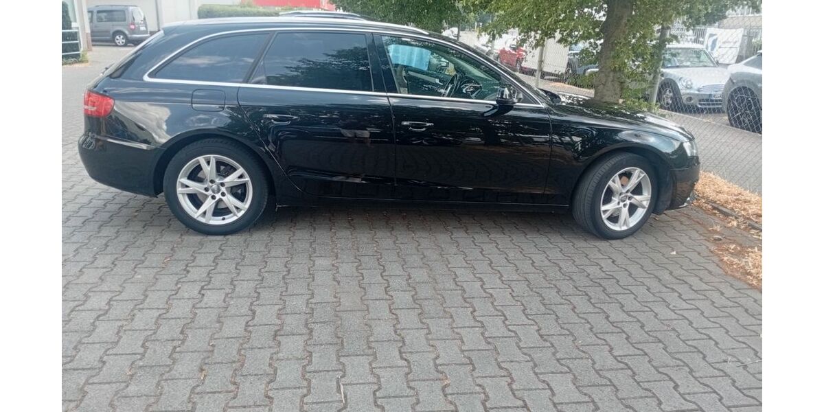 Audi A4 311.000 km 3.900 &euro; Hanau 63452