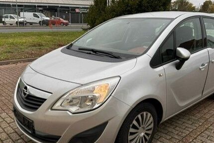 Opel Meriva 145.000 km 3.800 &euro; Hanau 63452