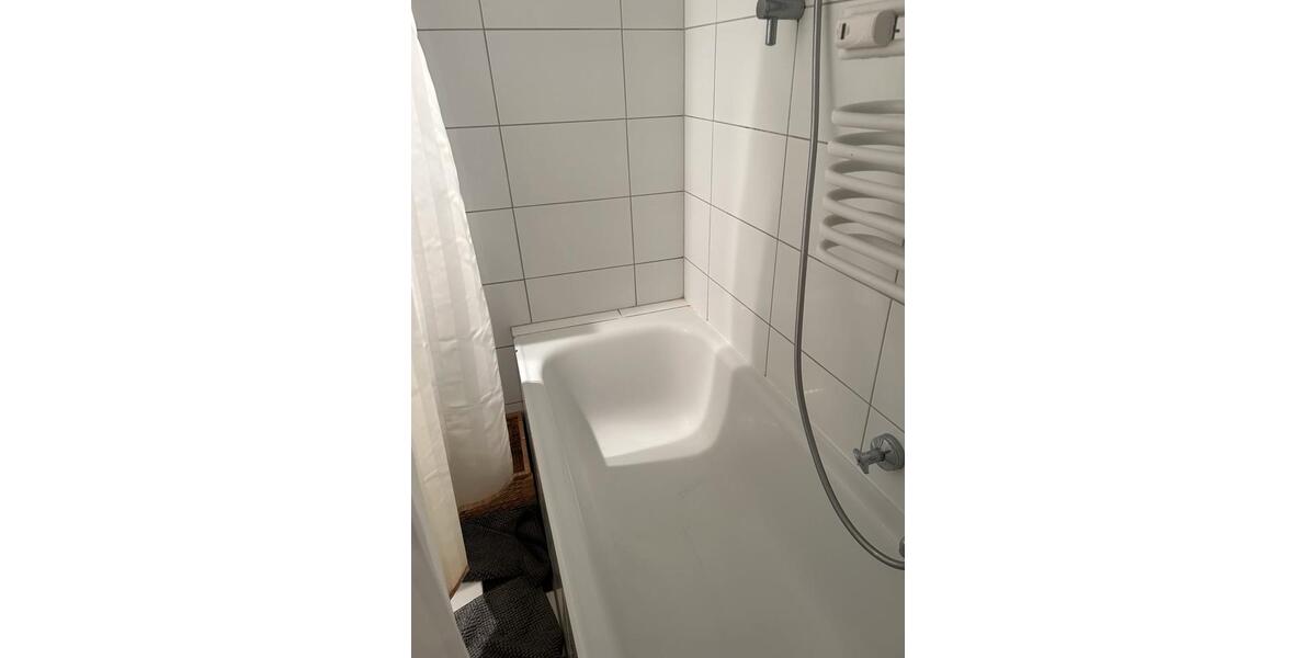 Etagenwohnung Frankfurt am Main Sachsenhausen Süd - 1 Zimmer, 30 m&sup2;, 600&euro; | Angebot:26648488