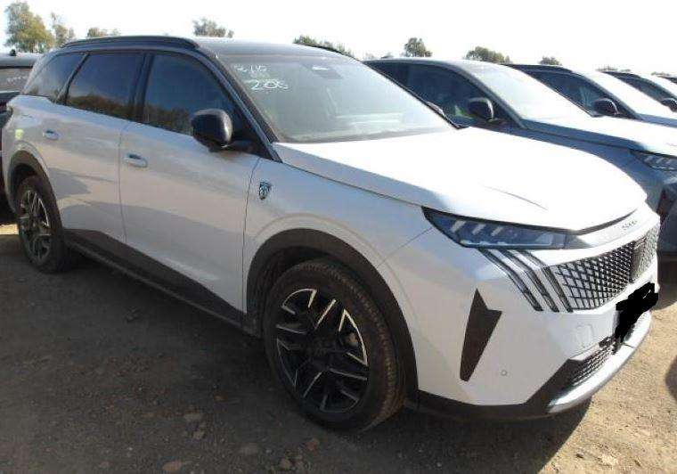 Peugeot 5008 19.247 km 31.980 &euro; Rüsselsheim 65428
