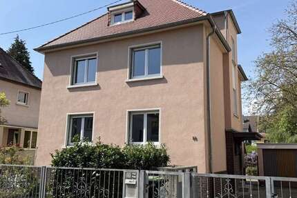 Haus Frankfurt Schwanheim - 8 Zimmer, 152 m&sup2;, 1.020.000&euro; | Angebot:26838472