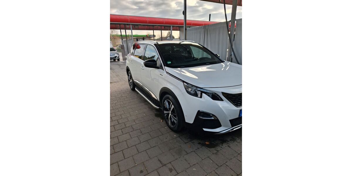 Peugeot 5008 137.000 km 21.490 &euro; Griesheim 64347