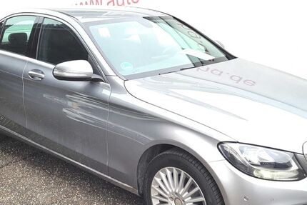 Mercedes-Benz C 180 109.500 km 16.700 &euro; Offenbach 63071