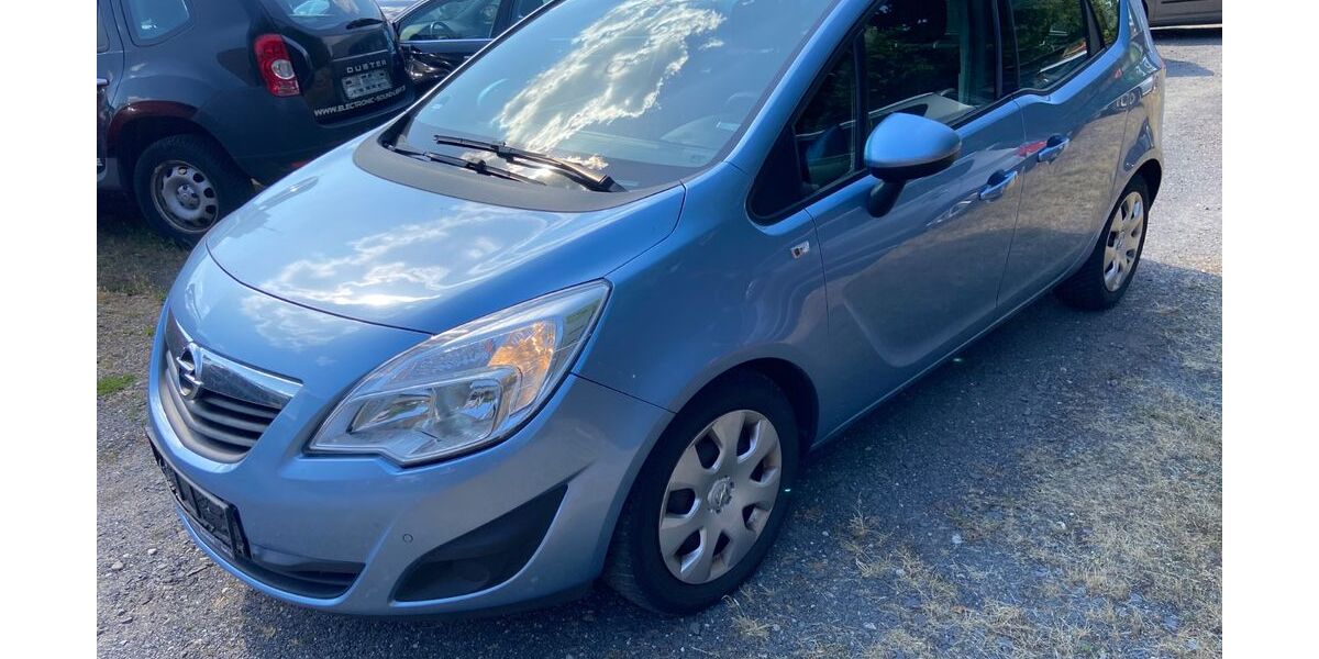 Opel Meriva 168.000 km 3.990 &euro; Hanau 63452