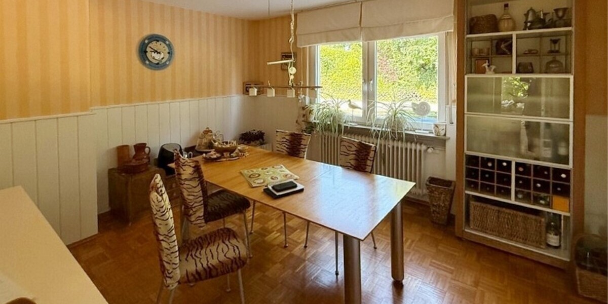 Hofheim: Familien aufgepasst!!Liebevoll gepflegte Doppelhaushälfte im Völkerviertel - Doppelhaushälfte Hofheim | Angebot:23406041