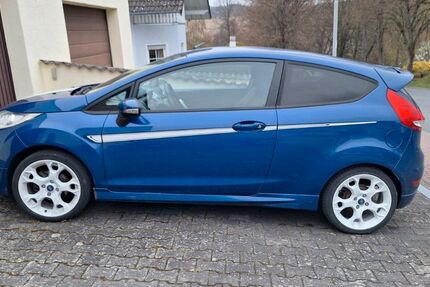 Ford Fiesta 163.182 km 4.700 &euro; Usingen 61250