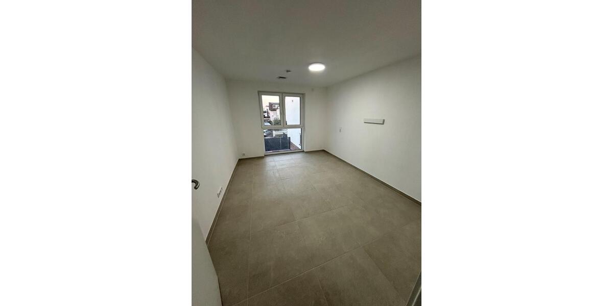 Exklusive Doppelhaushälfte mit 4 Zimmern in Ginsheim-Gustavsburg 4 zimmer