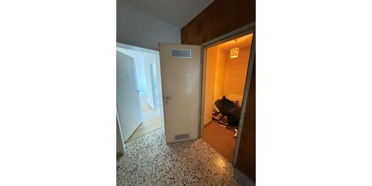 Etagenwohnung Rüsselsheim am Main Rüsselsheim - 2 Zimmer, 77 m&sup2;, 1.050&euro; | Angebot:25771461