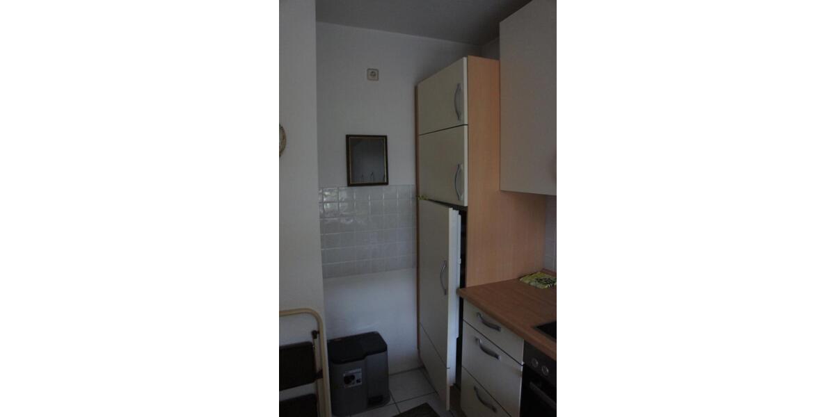 3-Zimmer Wohnung mit Terasse und Gartenanteil in Schwalbach am Ta 3 zimmer