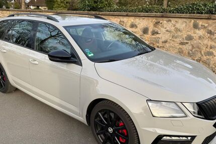 Skoda Octavia 90.000 km 20.200 &euro; Hanau 63456