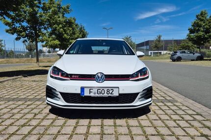 VW Golf 64.000 km 20.899 &euro; Frankfurt 60435