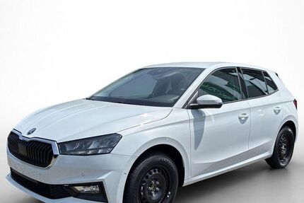 Skoda Fabia 1.999 km 20.990 &euro; Neu-Anspach 61267