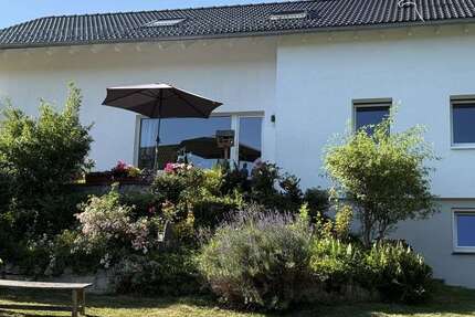 Haus Niedernhausen-Engenhahn Engenhahn - 7 Zimmer, 189 m&sup2;, 789.000&euro; | Angebot:25367516