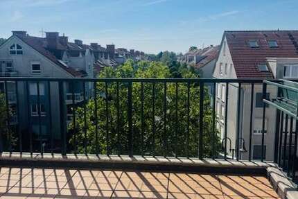 Wohnung zum Kaufen in Frankfurt am Main 360.000 € 85 m² 4 zimmer