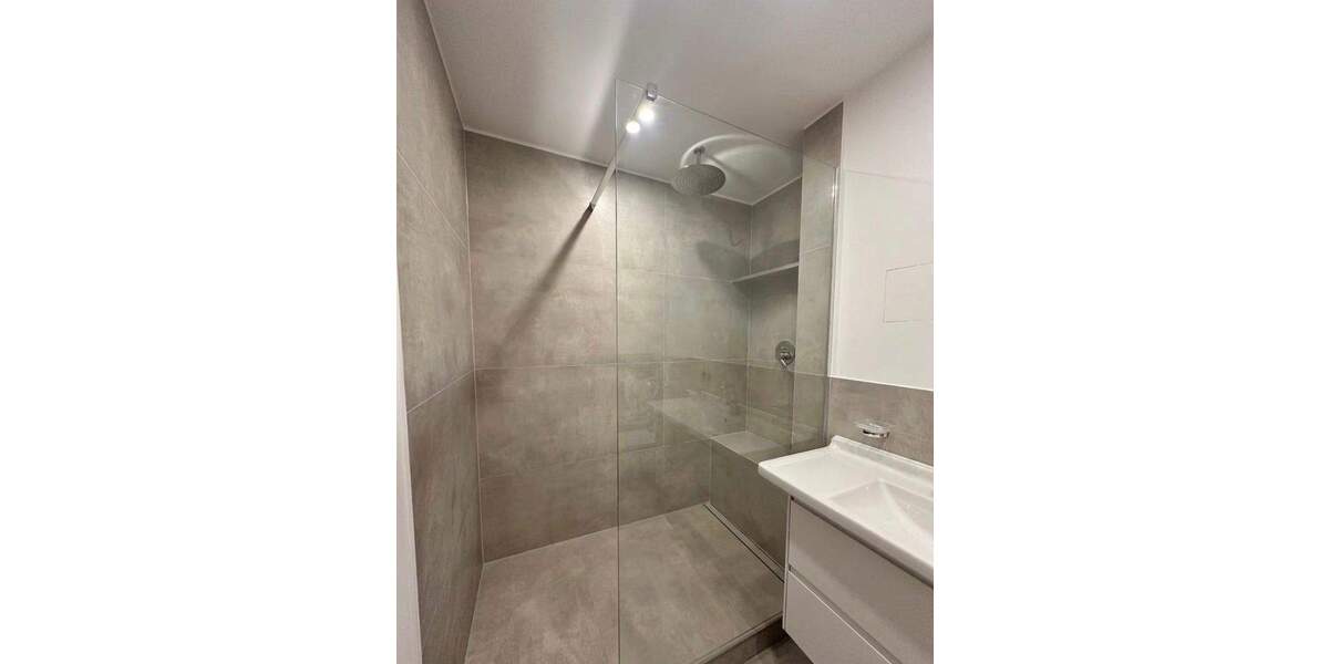 Etagenwohnung Frankfurt am Main Niederrad - 2 Zimmer, 62 m&sup2;, 329.000&euro; | Angebot:26834370