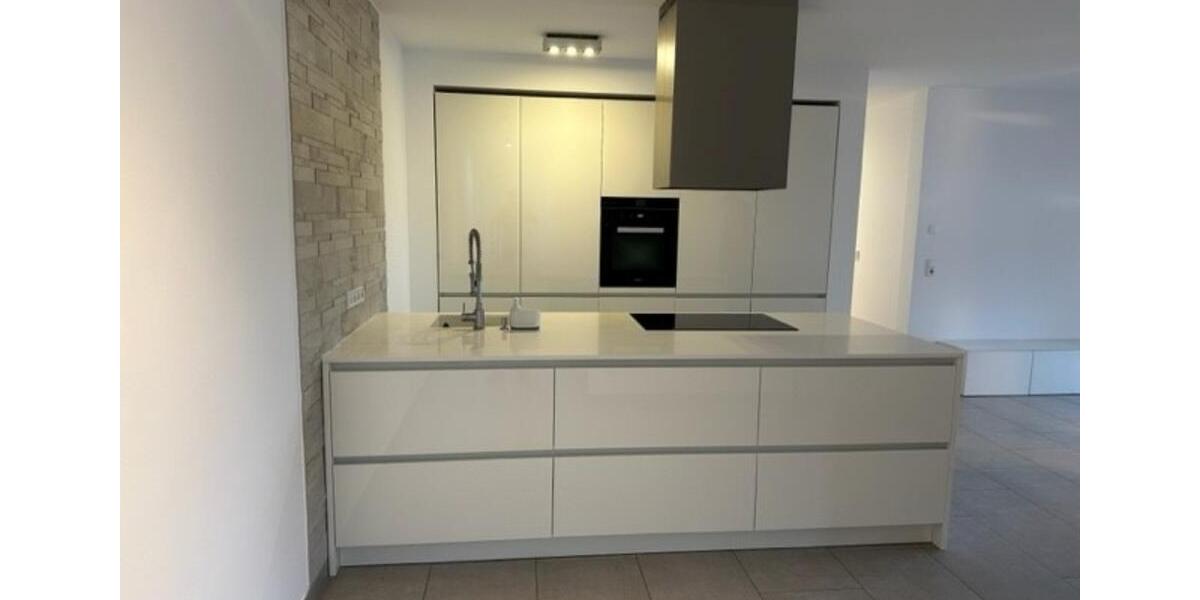 Neuwertige 3-Zimmer-Wohnung mit Balkon & Einbauküche in Darmstadt 3 zimmer