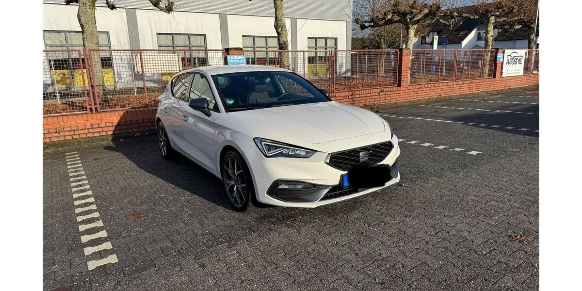 Seat Leon 97.441 km 17.800 &euro; Langen 63225