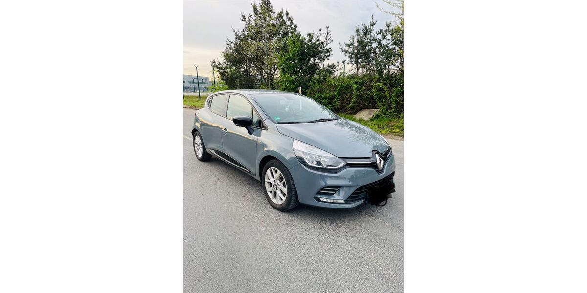 Renault Clio 75.000 km 9.200 &euro; Frankfurt am main 60435