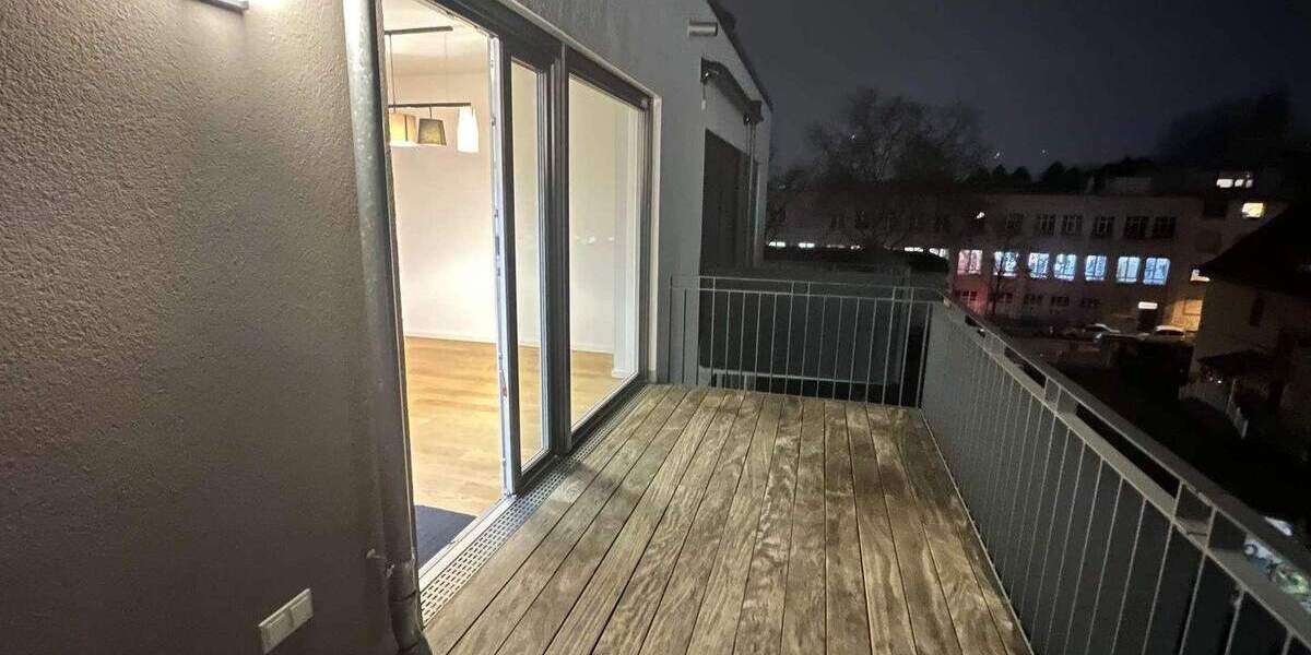 Etagenwohnung Offenbach am Main Hafen - 3 Zimmer, 92 m&sup2;, 549.000&euro; | Angebot:24825879