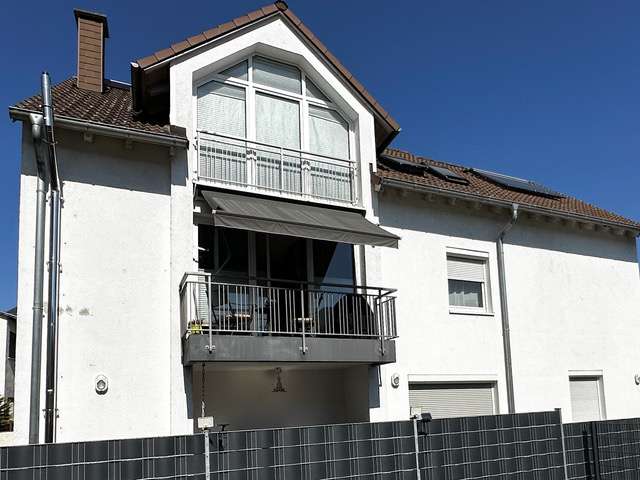 Haus zum Kaufen in Wiesbaden 1.200.000 € 255 m²
