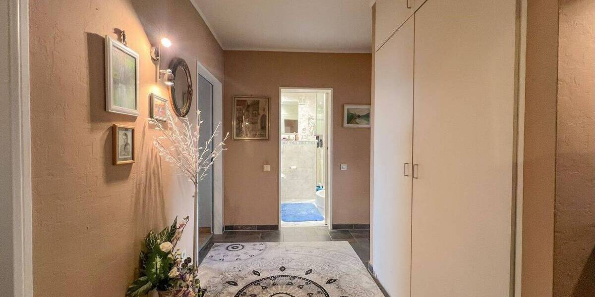 Etagenwohnung Frankfurt am Main Bonames - 3 Zimmer, 70 m&sup2;, 239.000&euro; | Angebot:26346099